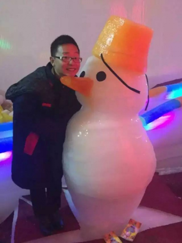 尖叫吧！狂欢吧！湿身Party！来方特，随你耍！夜场/日场特卖会！更有冰雪世界免费让你看