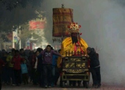 集美大社元宵神像装上了轮子的一段历史