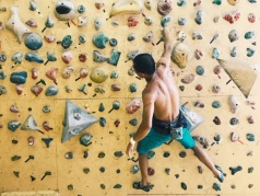 【贪玩基地】攀岩初体验X攀岩小白教学X友谊赛体验券